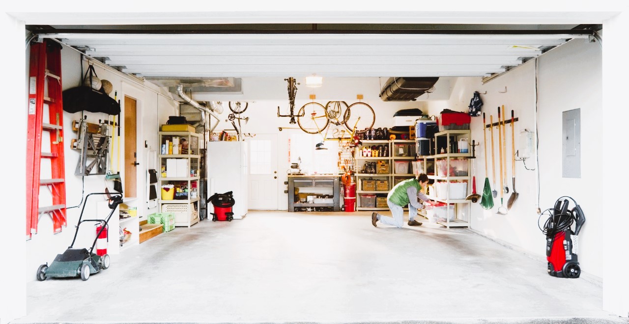Layout of a place in the garage