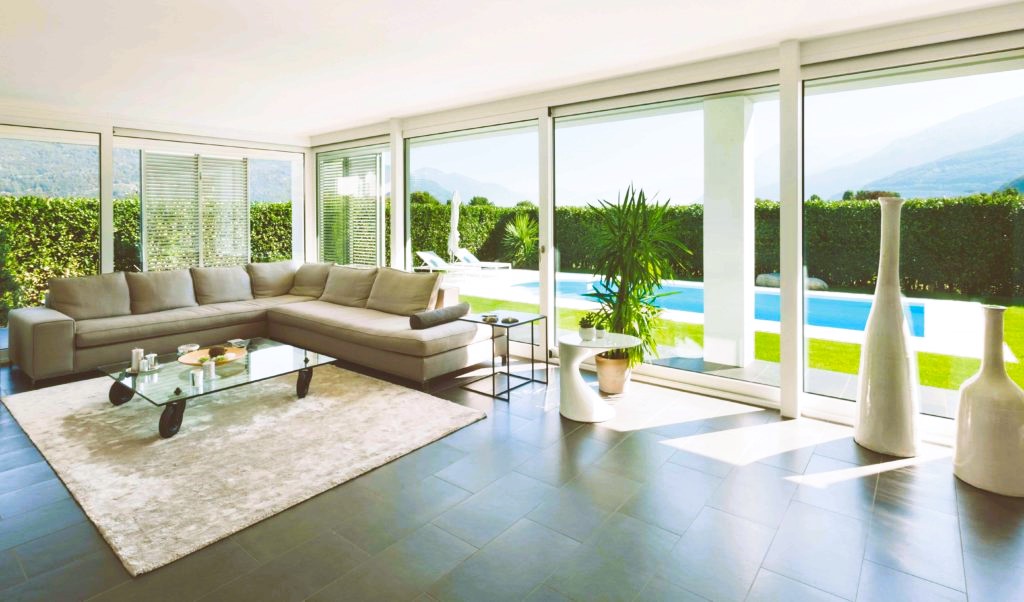 Room with panoramic windows